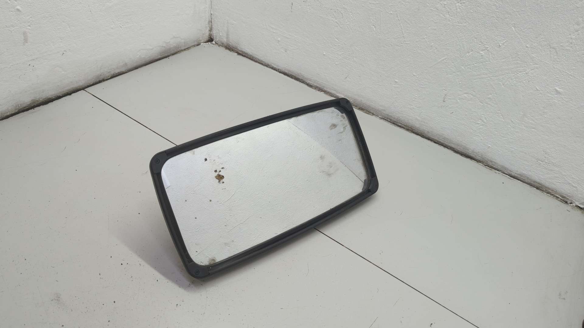 Зеркало левое электрическое