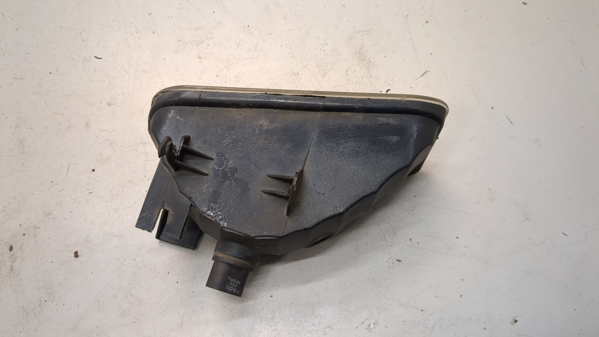 Фара противотуманная левая