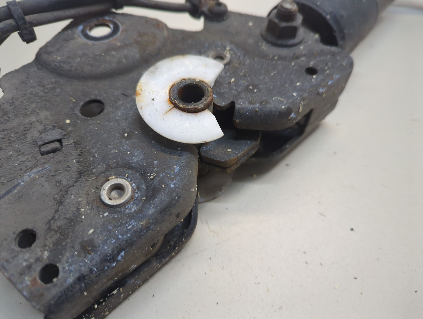 Замок кабины