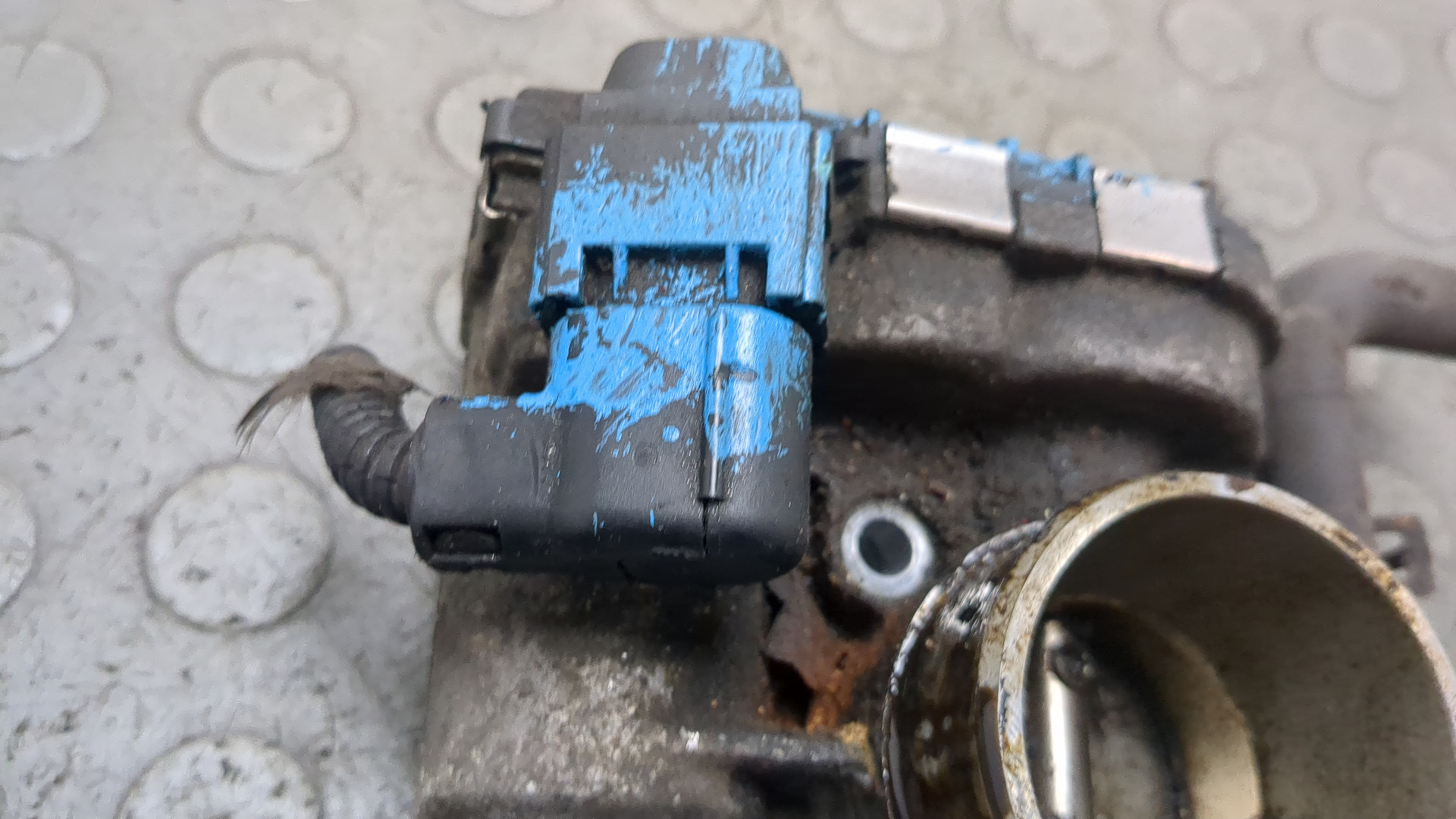 Заслонка дроссельная электрическая