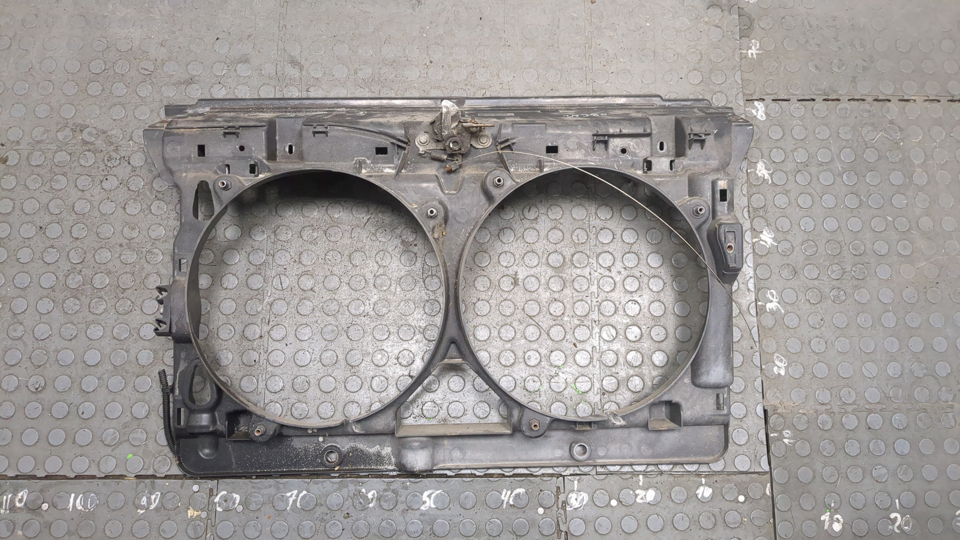 Панель передняя (телевизор)