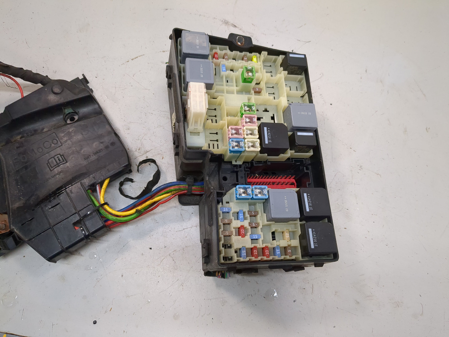 Блок предохранителей