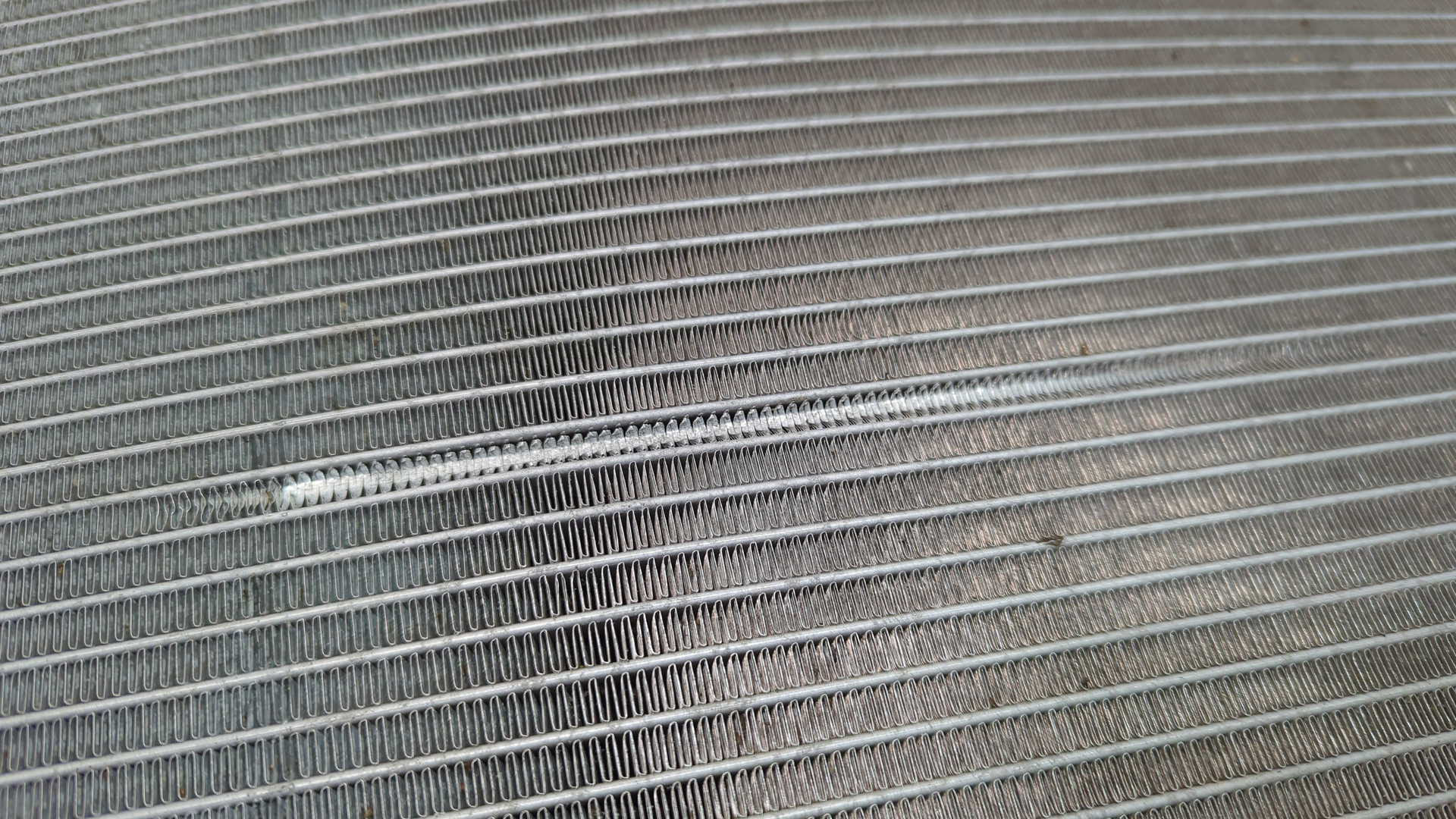 Радиатор охлаждения двигателя основной