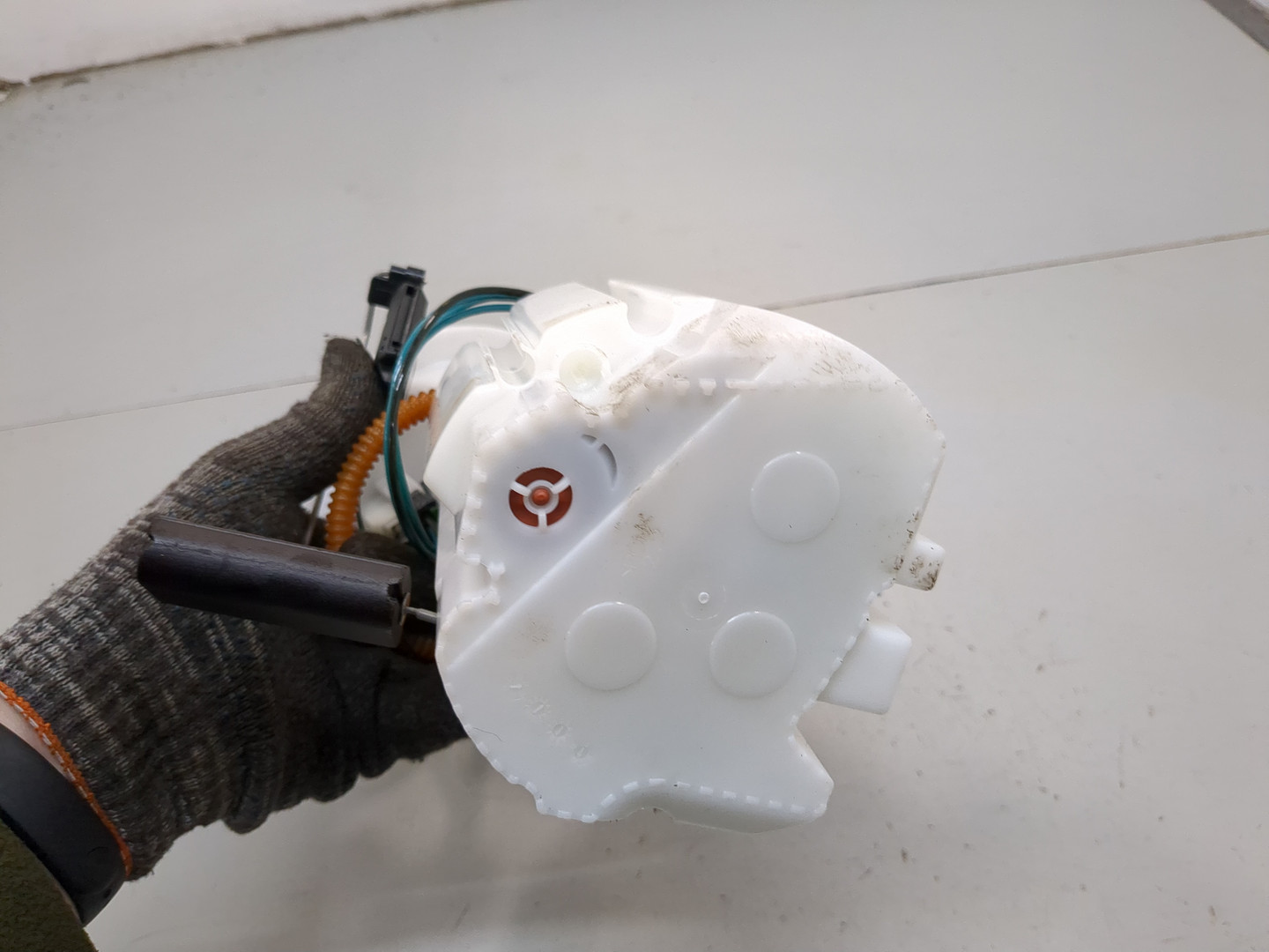 Насос топливный электрический