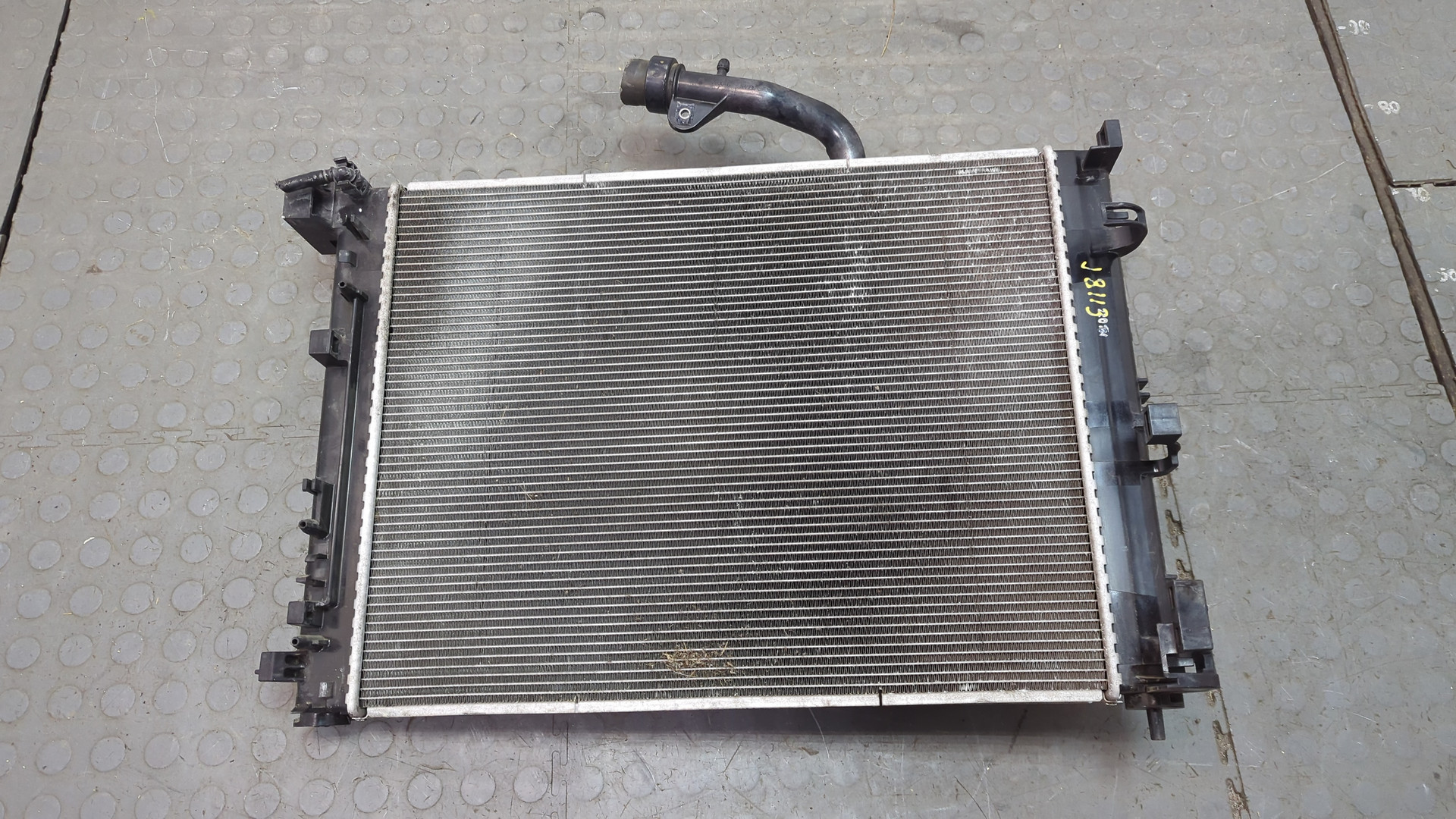 Радиатор охлаждения двигателя основной