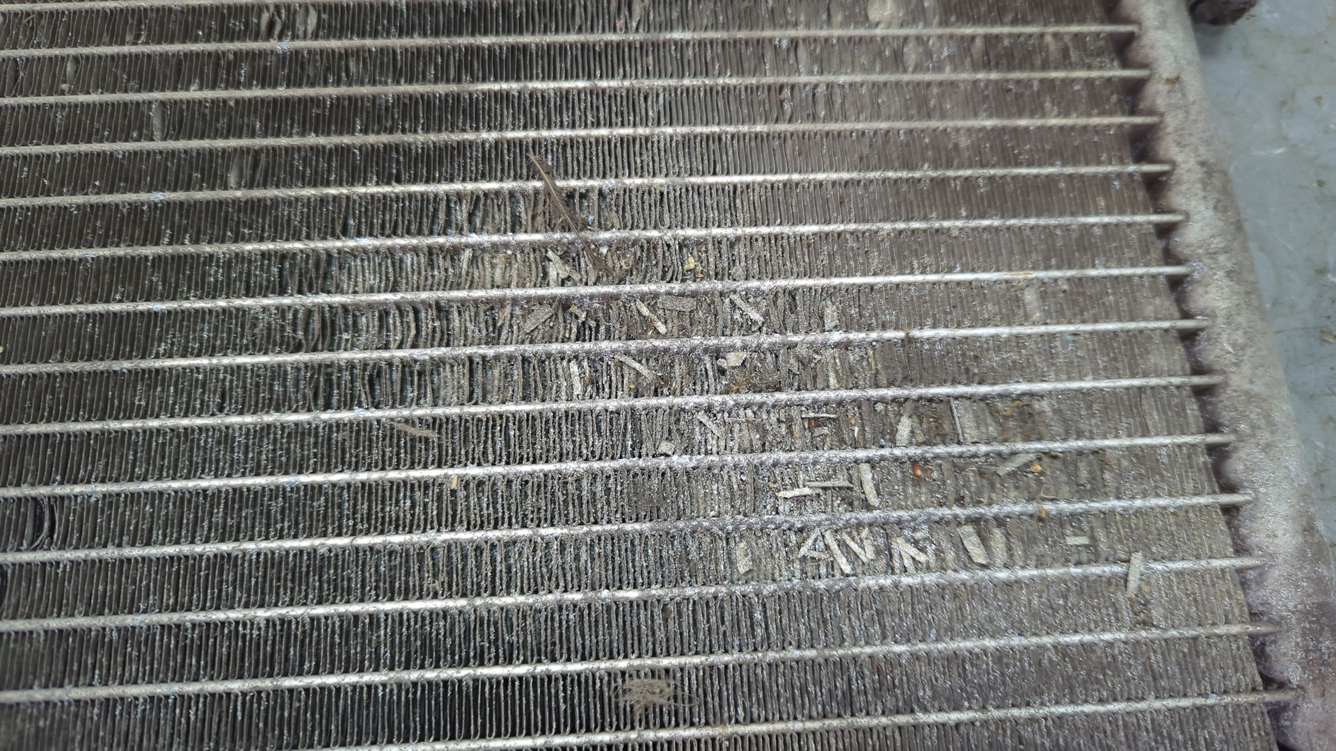 Радиатор кондиционера / конденсер