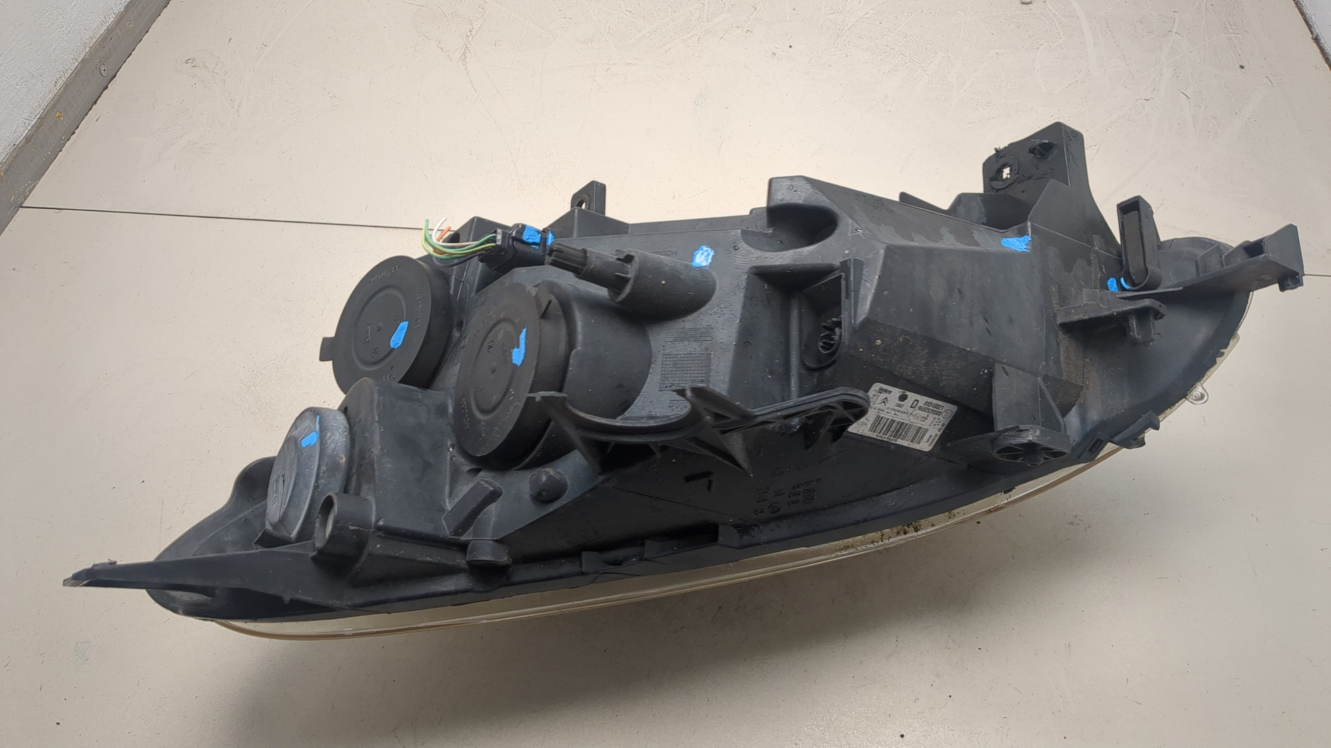 Фара правая