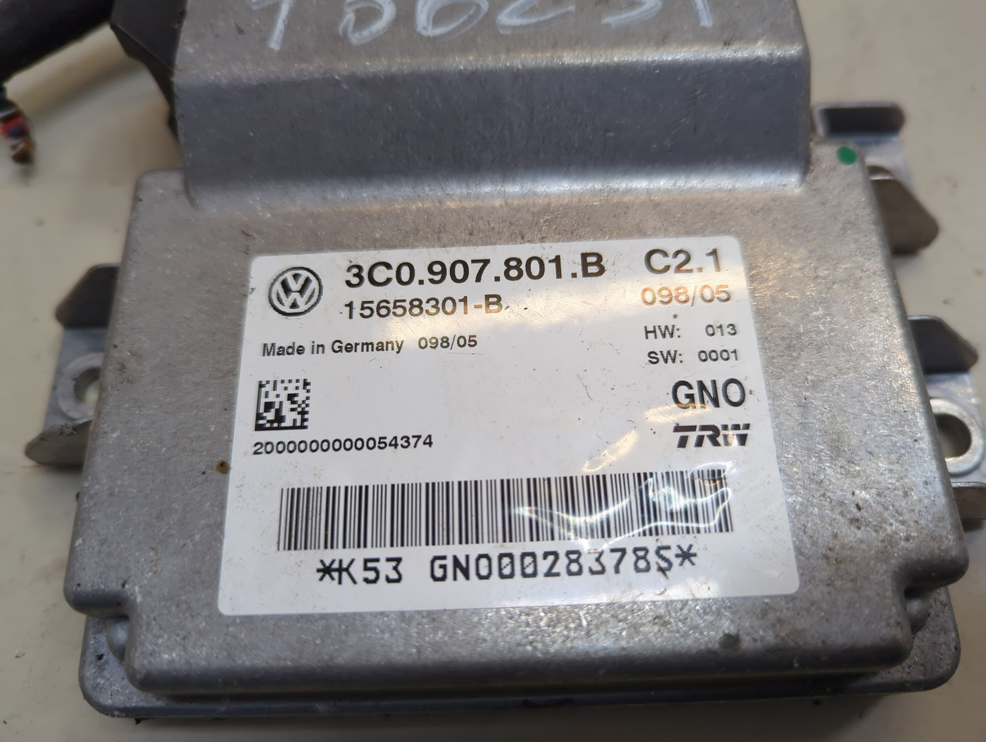 Блок управления парковочным тормозом