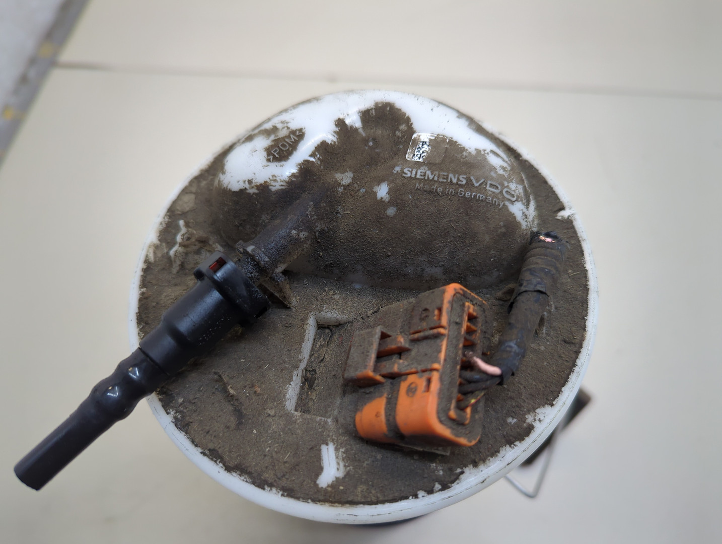 Насос топливный электрический