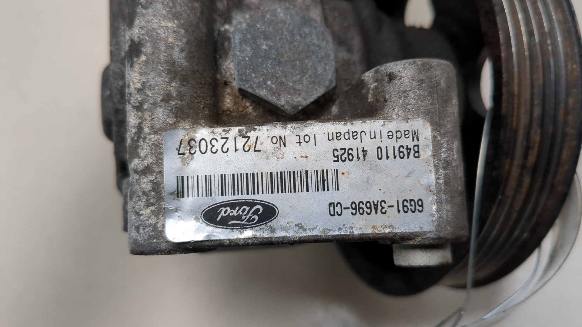 Насос ГУР (гидроусилитель руля)