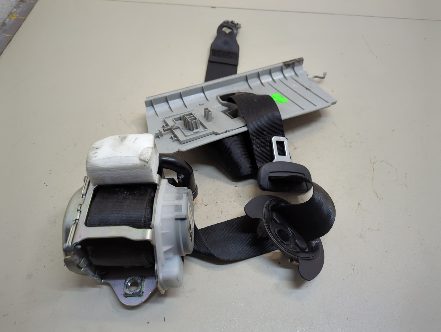 Ремень безопасности