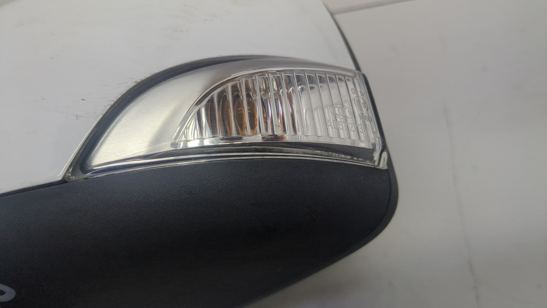 Зеркало левое электрическое