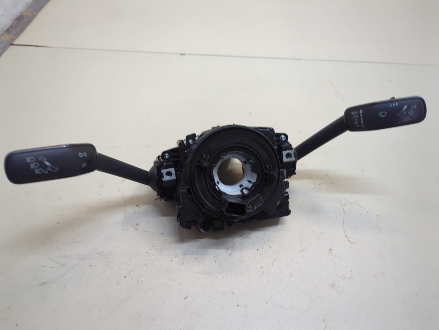 Переключатель подрулевой