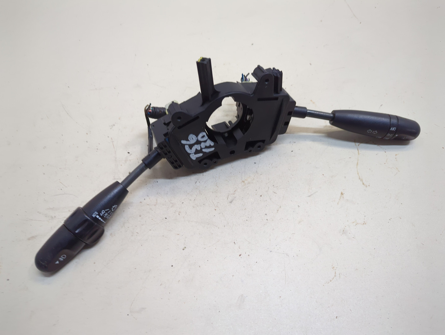 Переключатель подрулевой