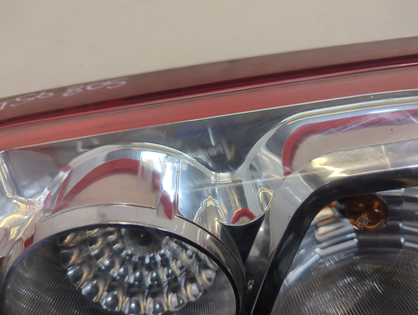 Фонарь задний левый