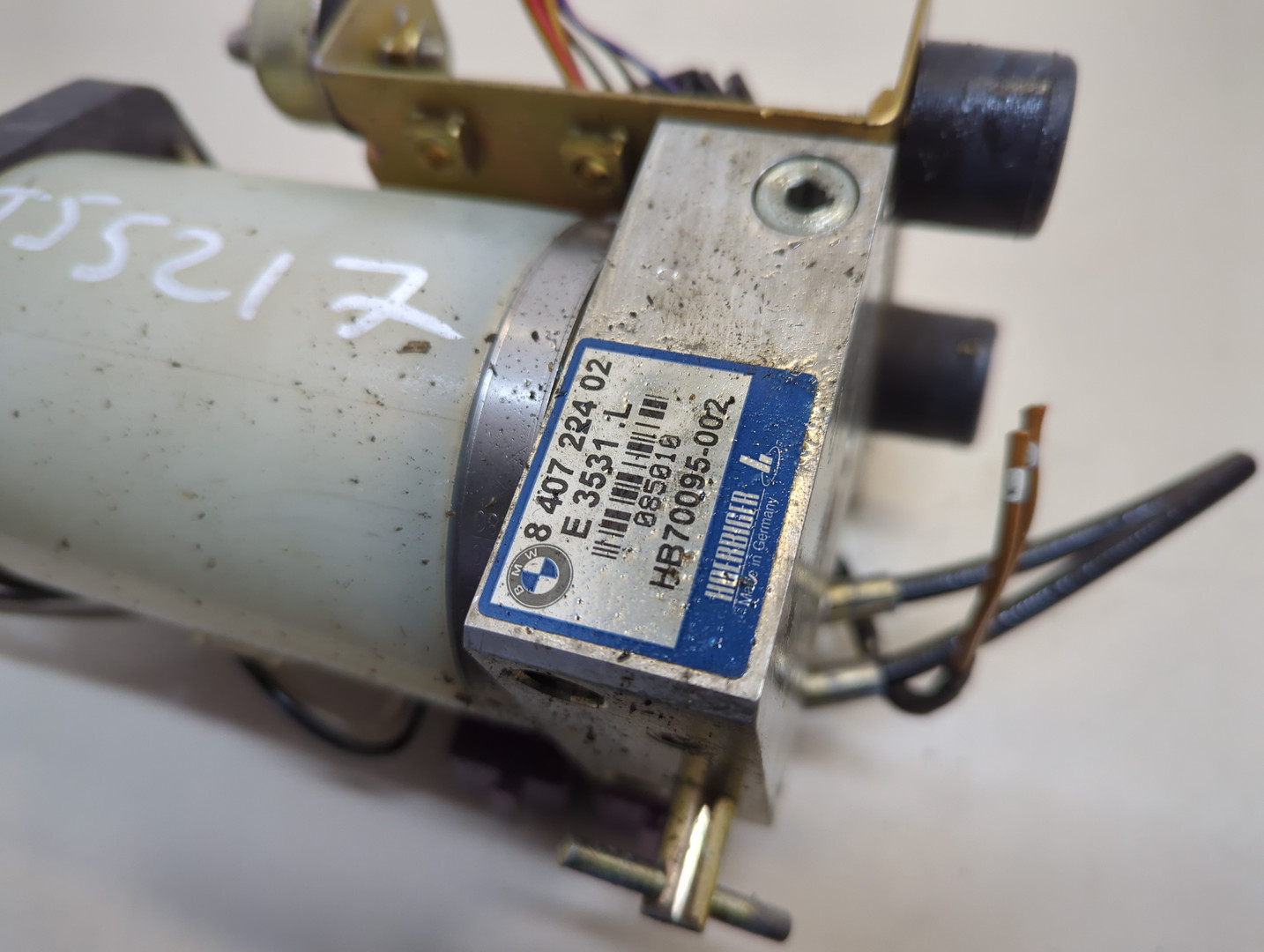 Насос подъема крыши