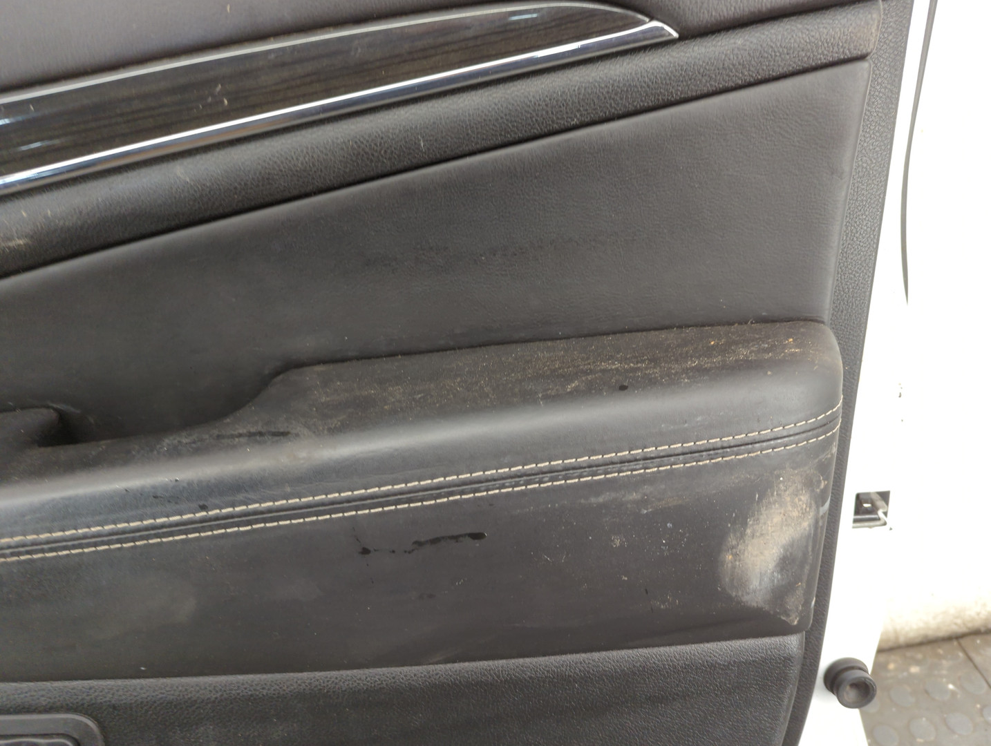 Дверь передняя правая