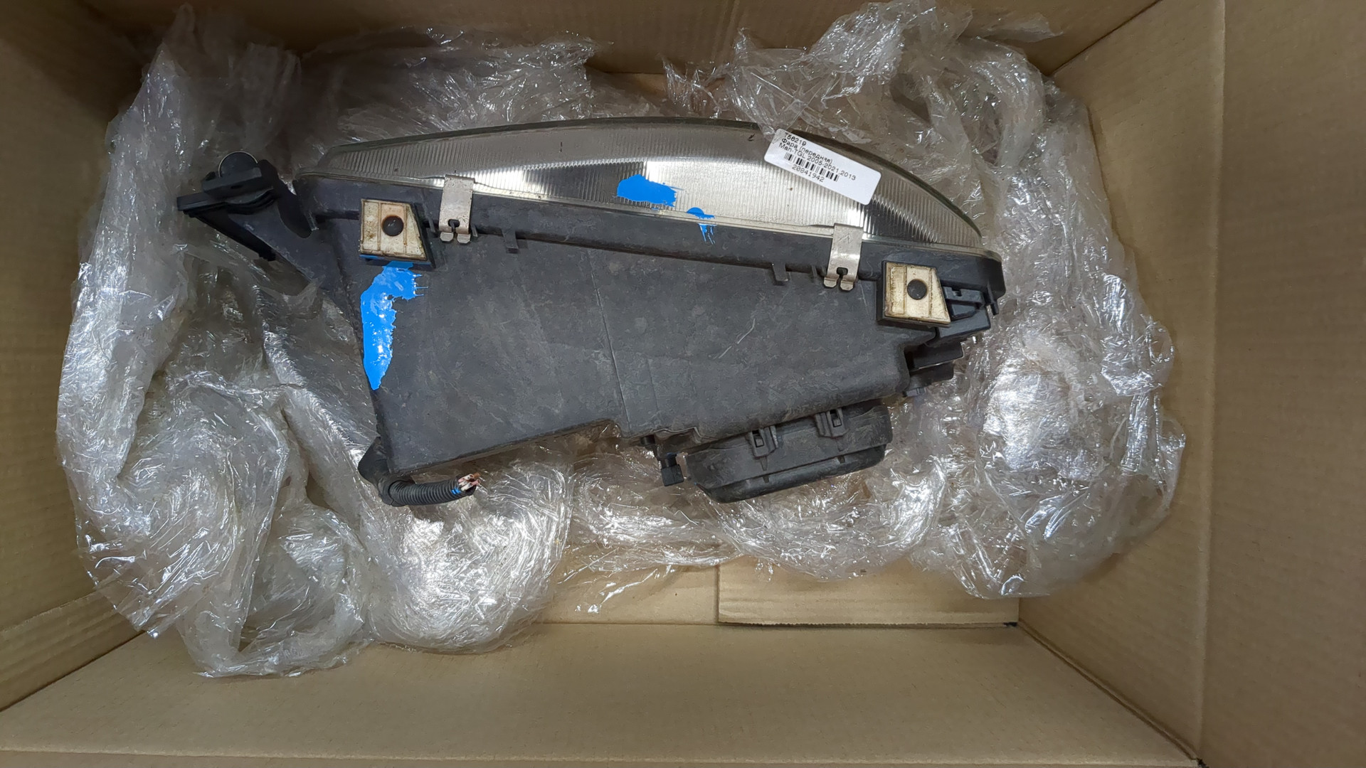 Фара правая