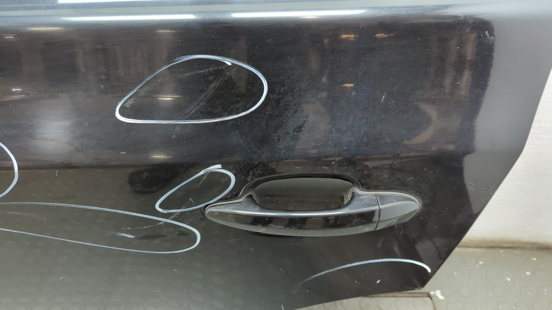 Дверь задняя левая