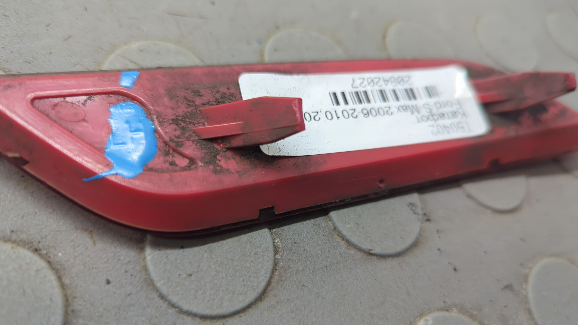 Отражатель в бампер задний левый