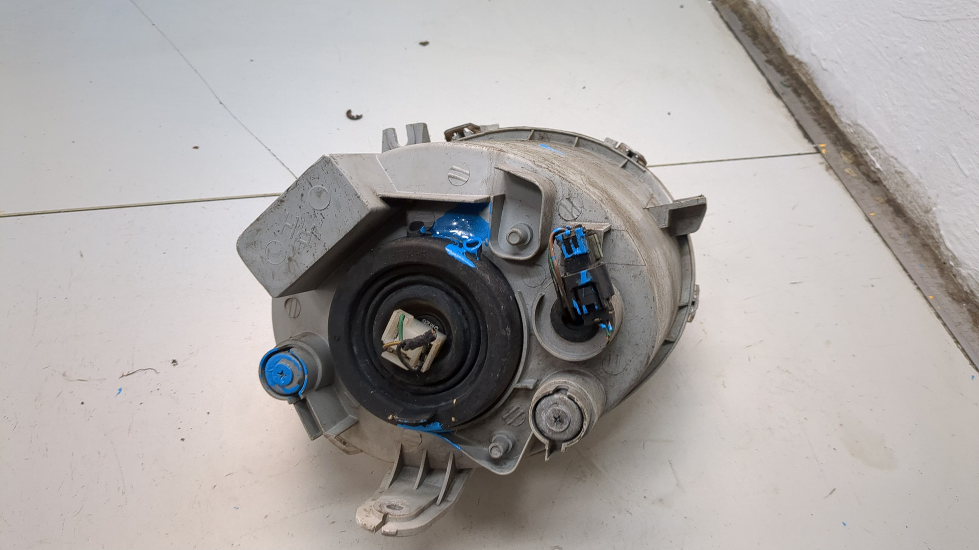 Фара правая