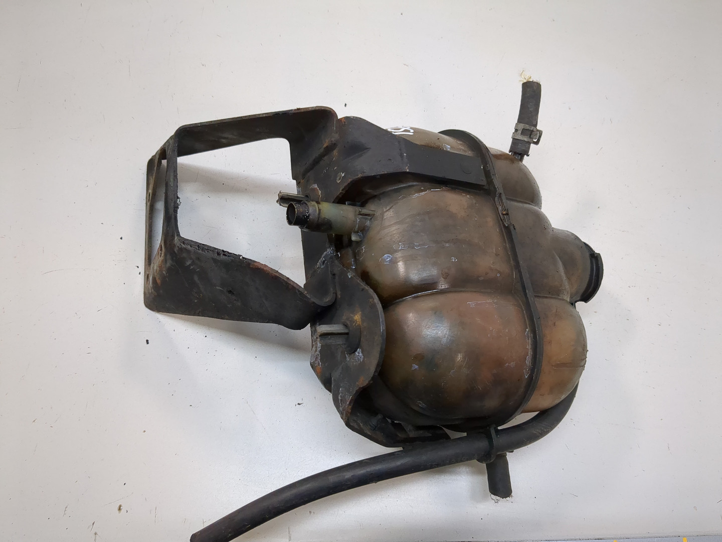 Бачок расширительный