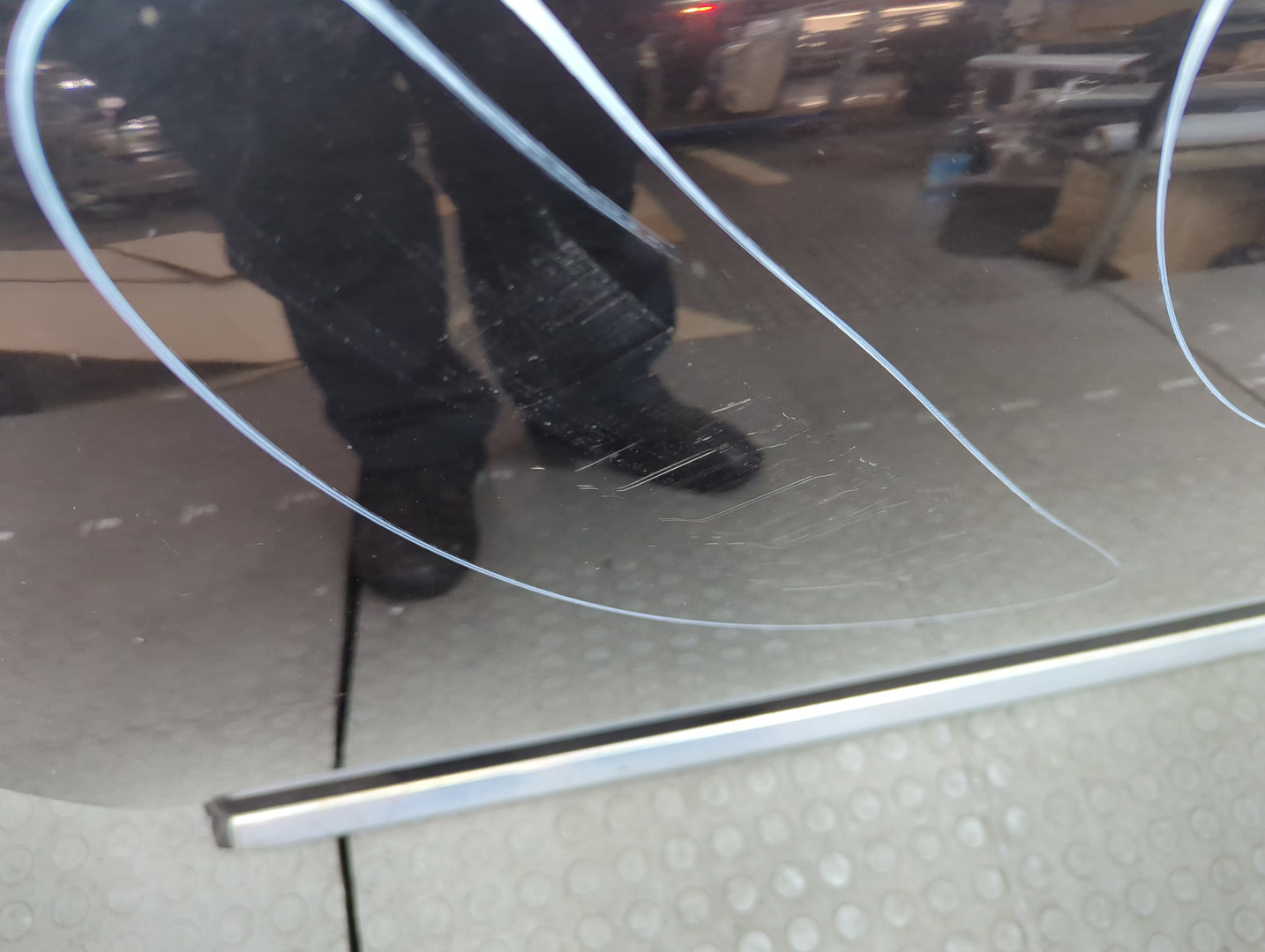 Дверь передняя левая