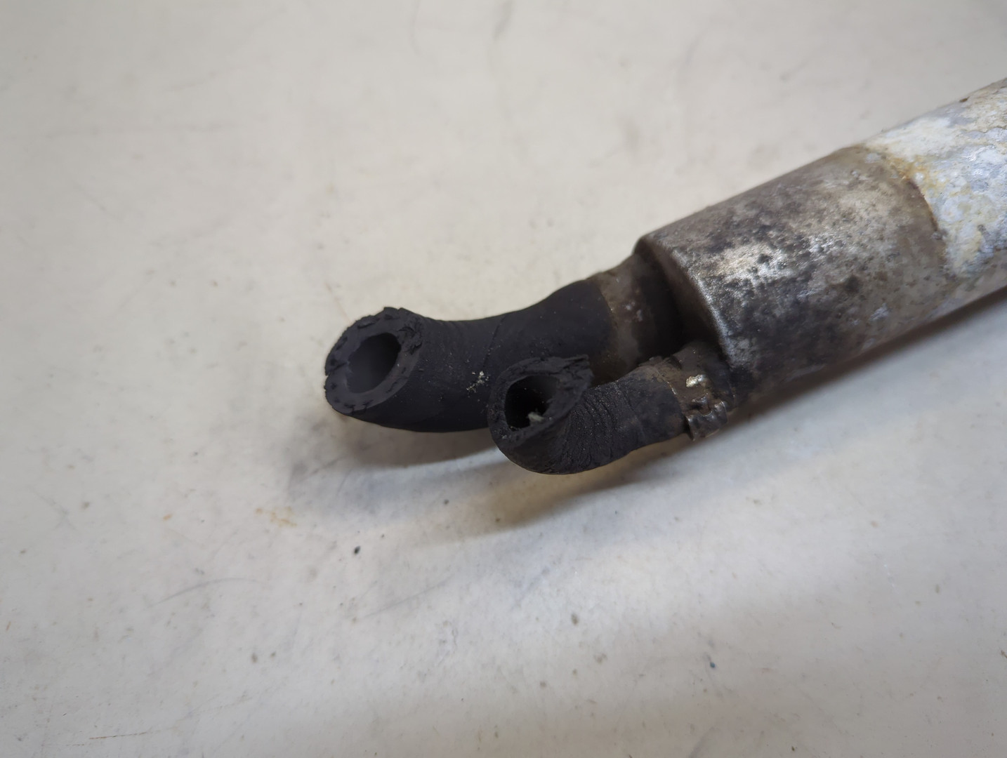 Насос топливный электрический