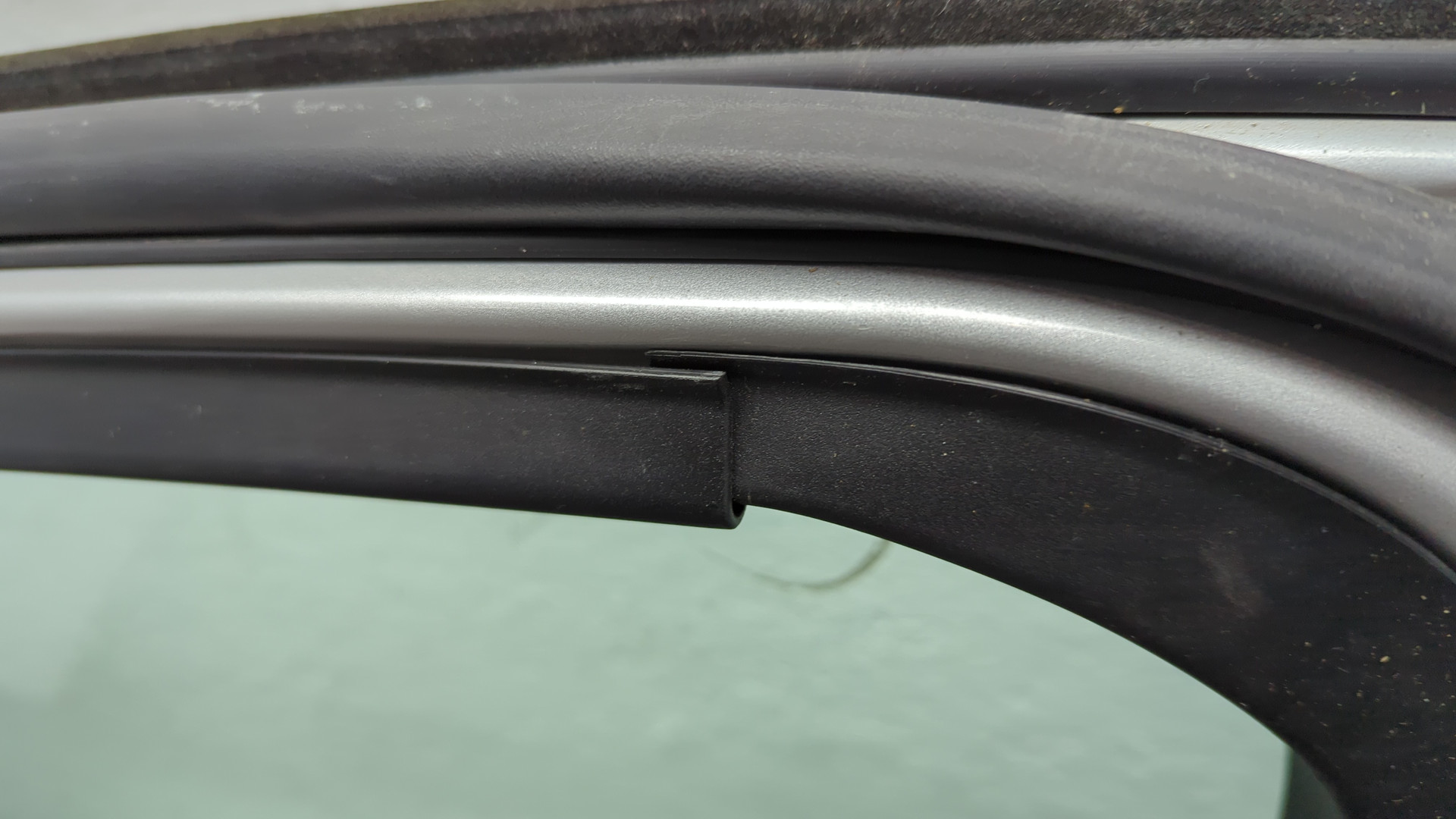 Дверь задняя левая