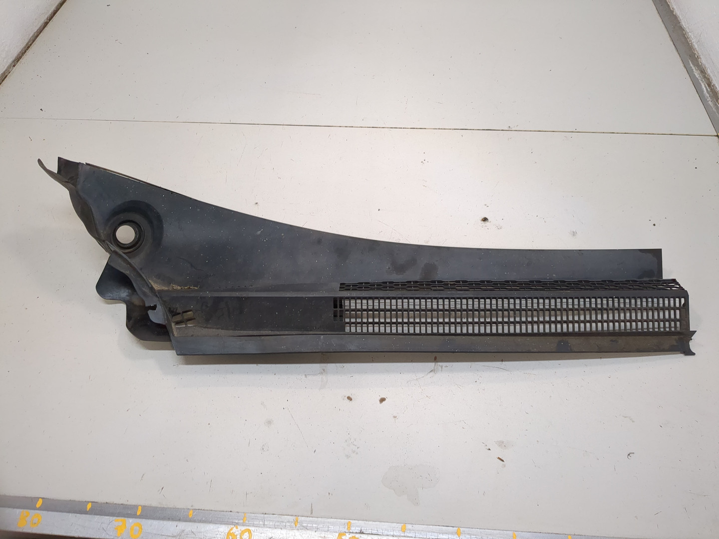 Решетка стеклоочистителей (Жабо)