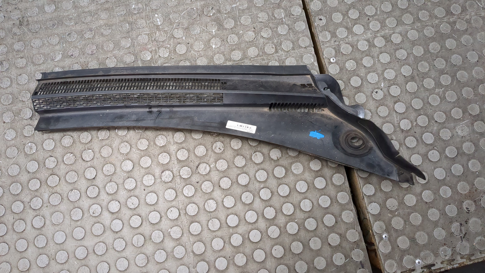 Решетка стеклоочистителей (Жабо)