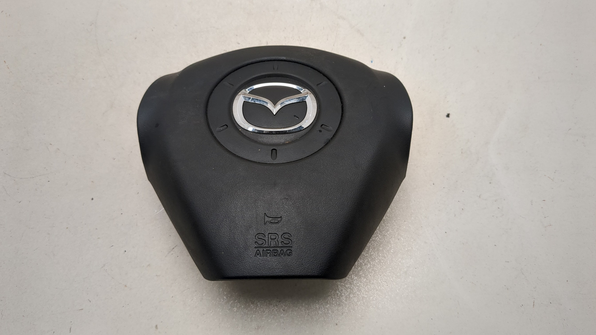 Подушка безопасности в рулевое колесо