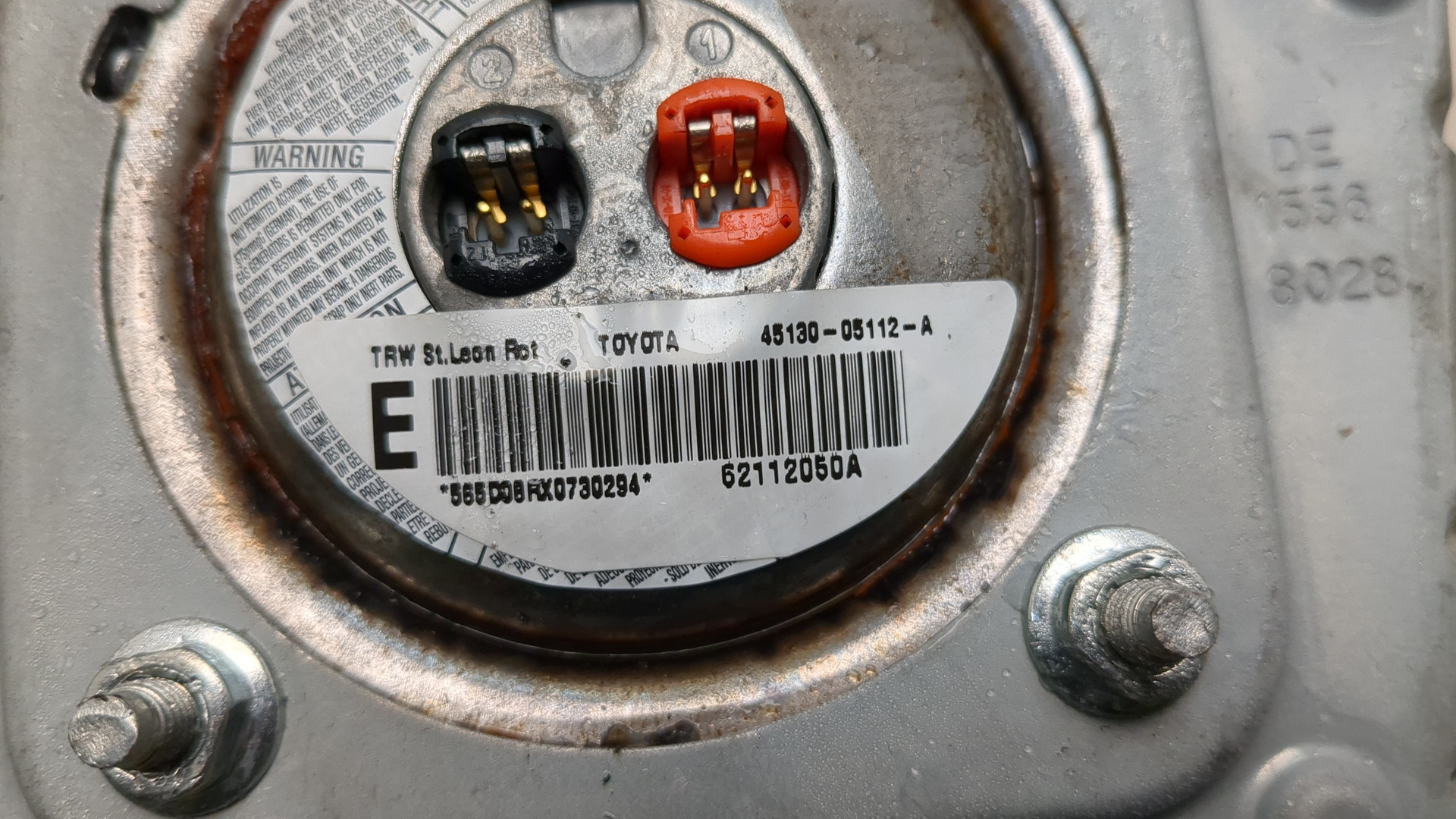 Подушка безопасности в рулевое колесо