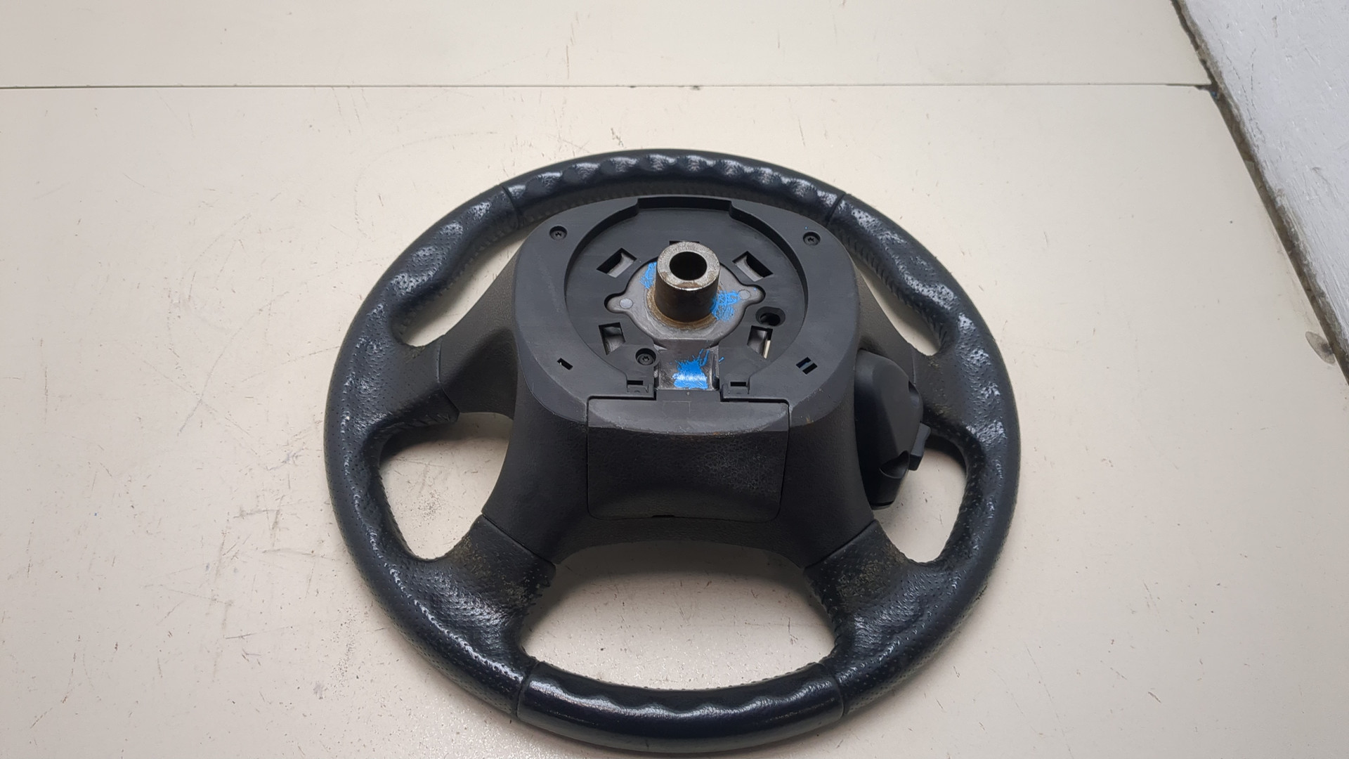 Рулевое колесо (руль)