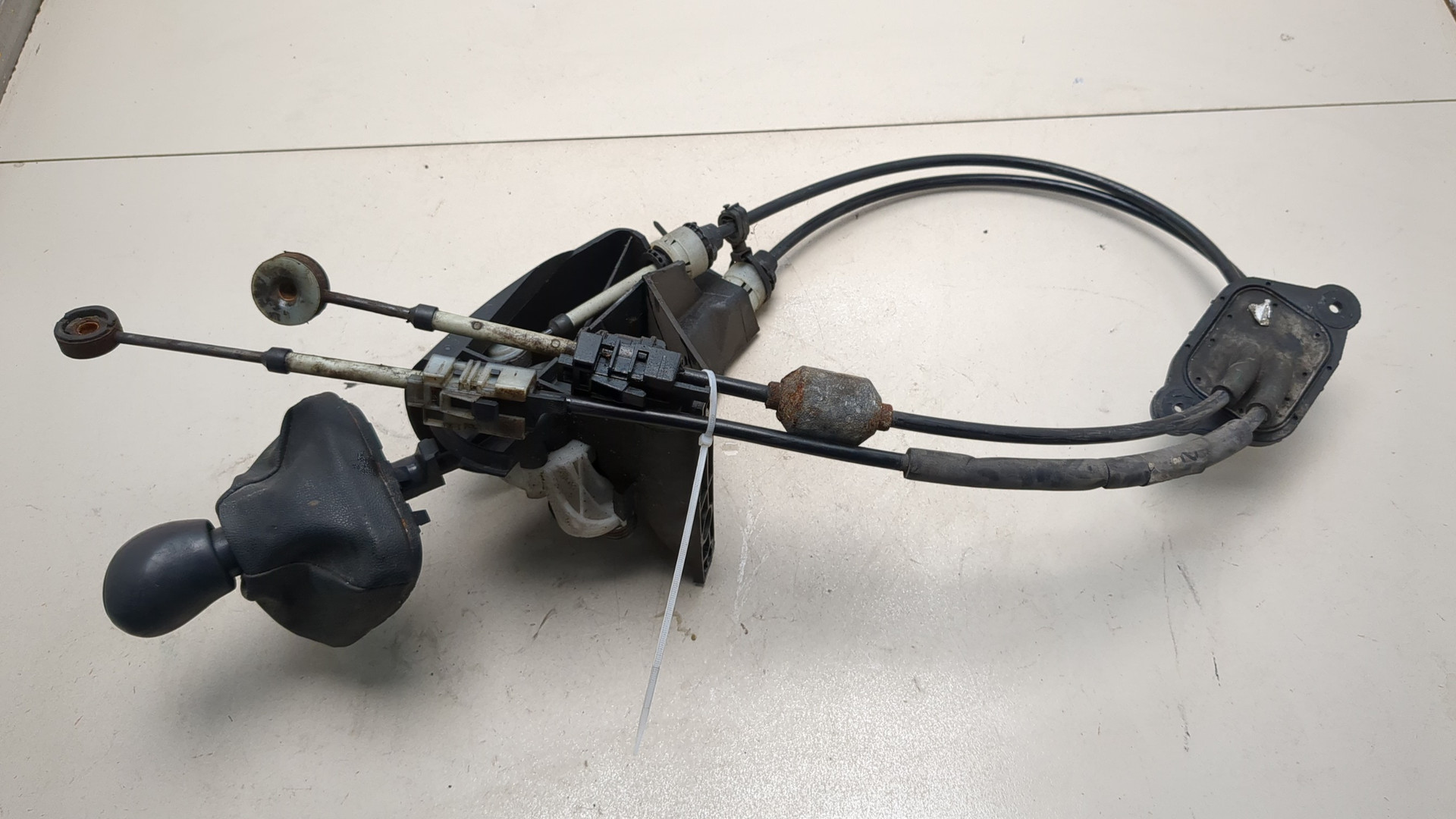 Кулиса МКПП / АКПП