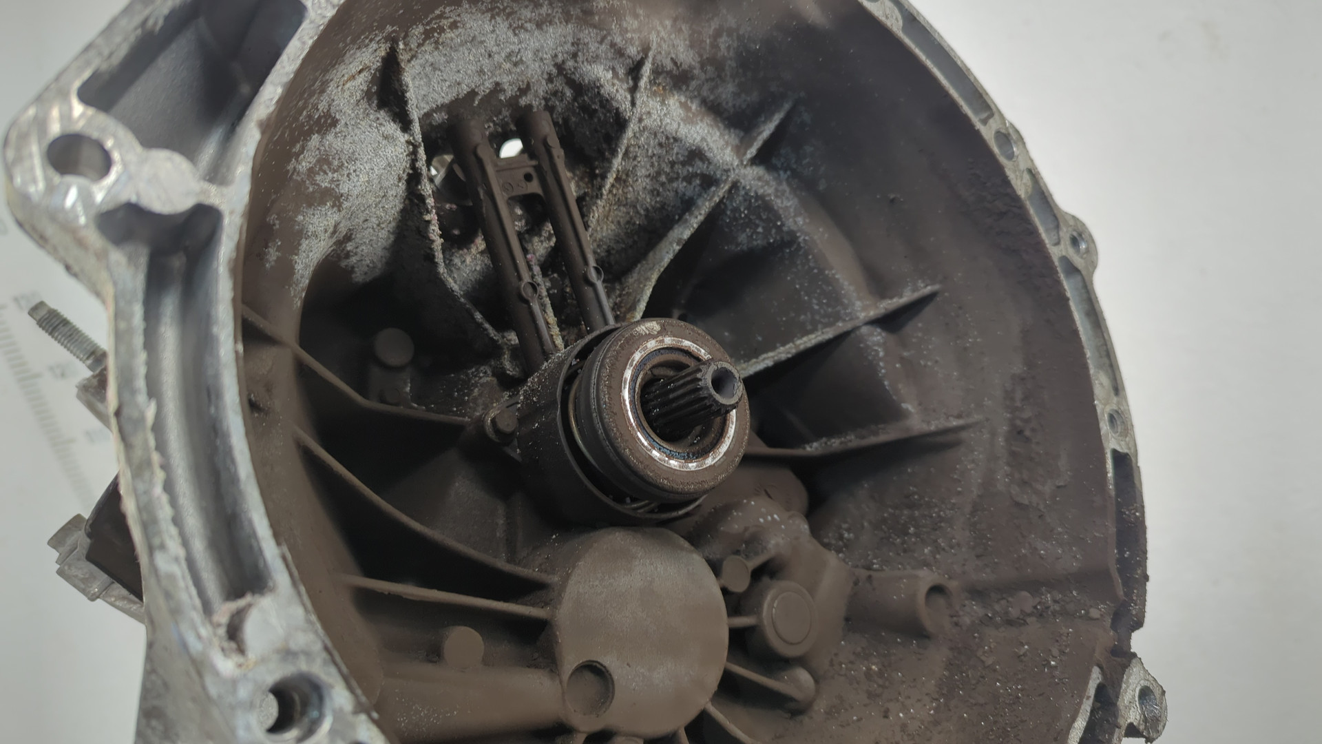 МКПП (механическая коробка переключения передач)