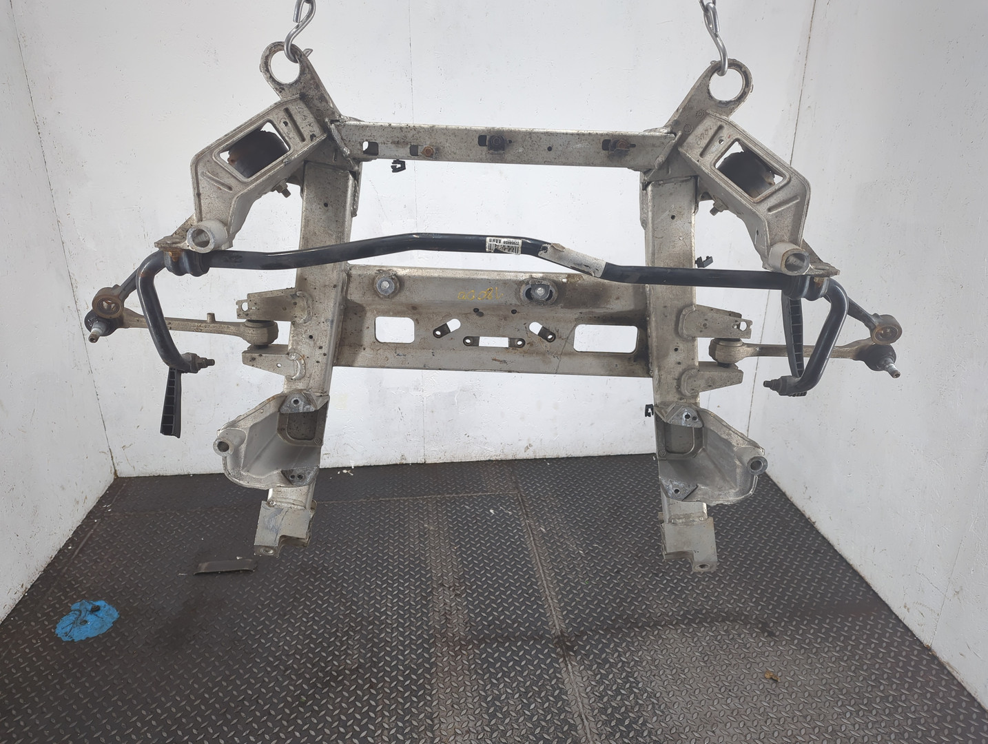 Балка подмоторная