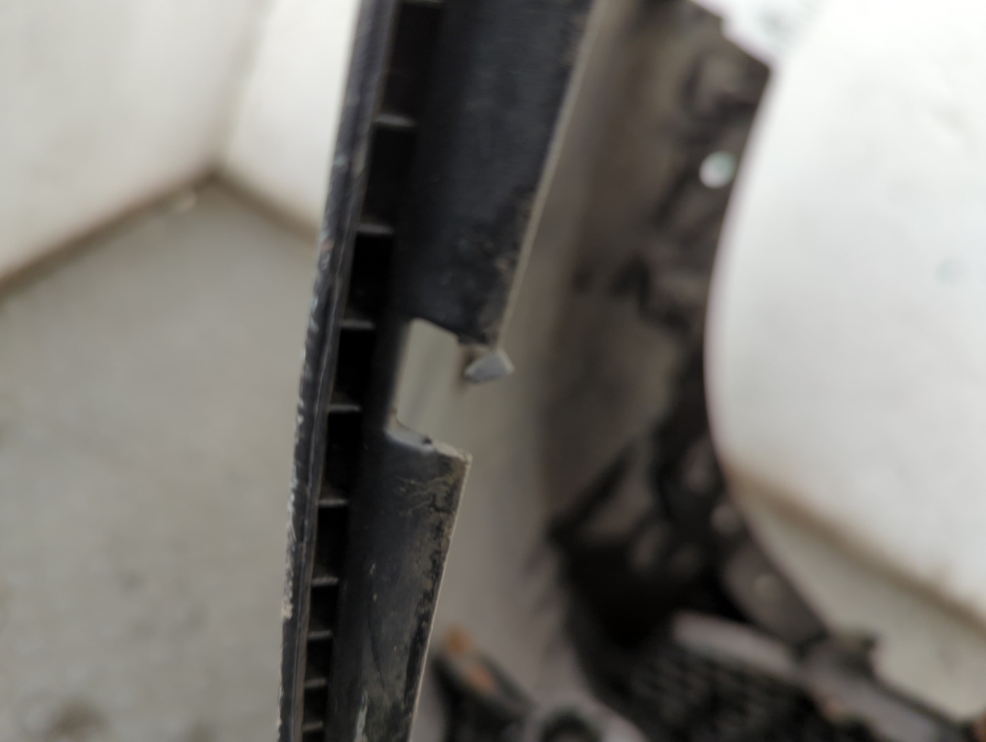 Бампер передний