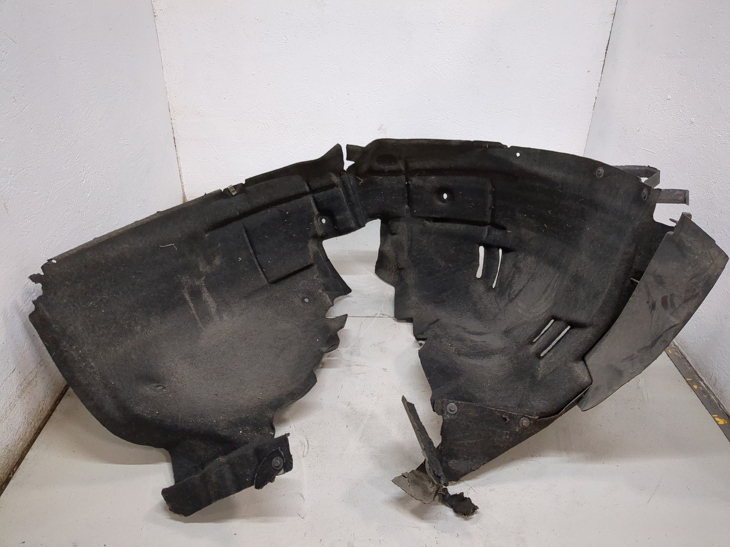 Локер передний правый