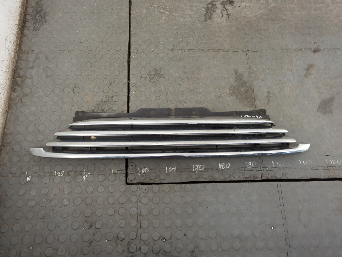 Решетка радиатора