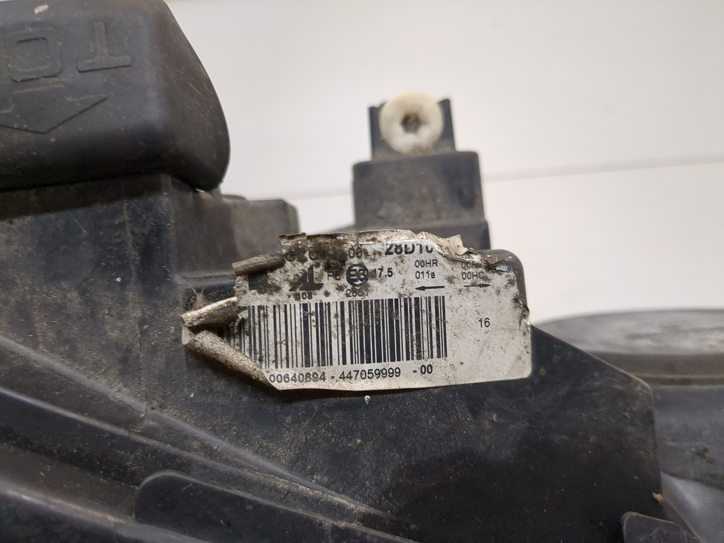 Фара правая