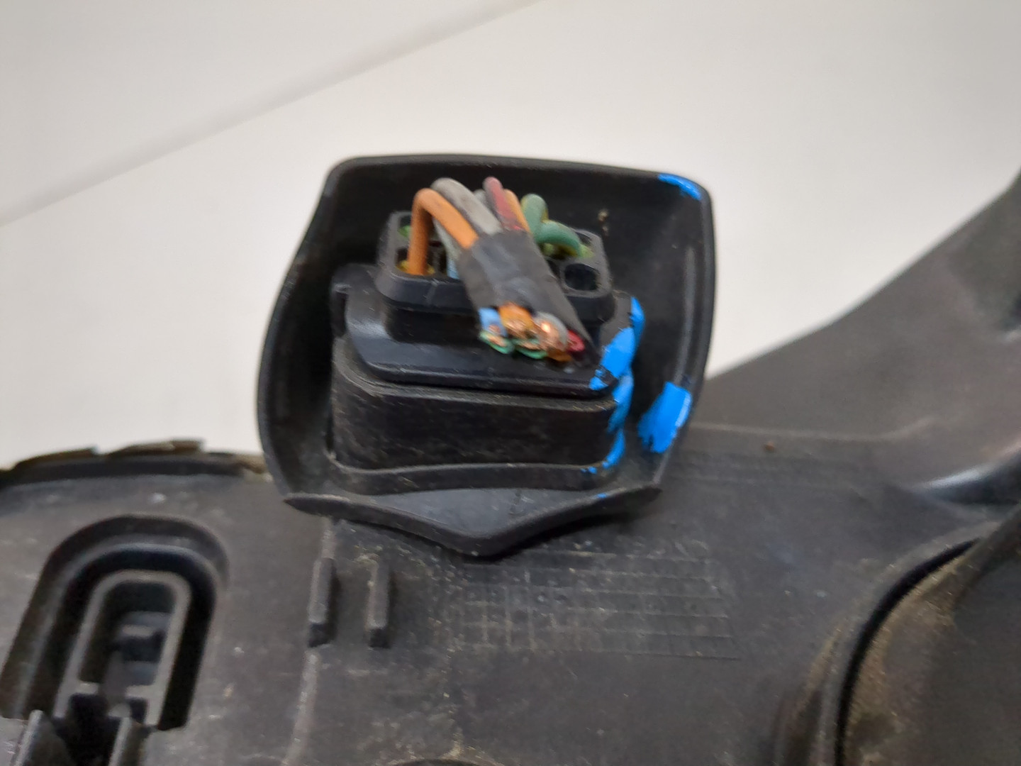 Фара правая