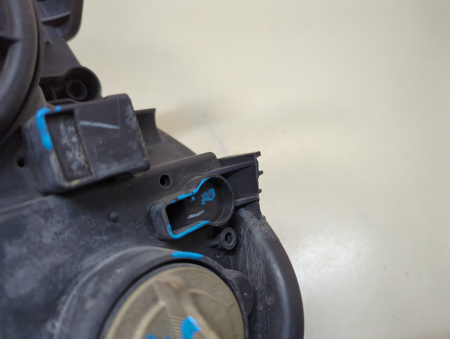 Фара правая