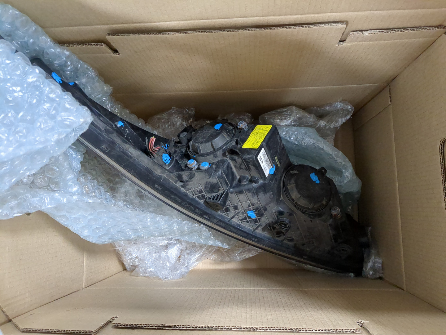 Фара правая