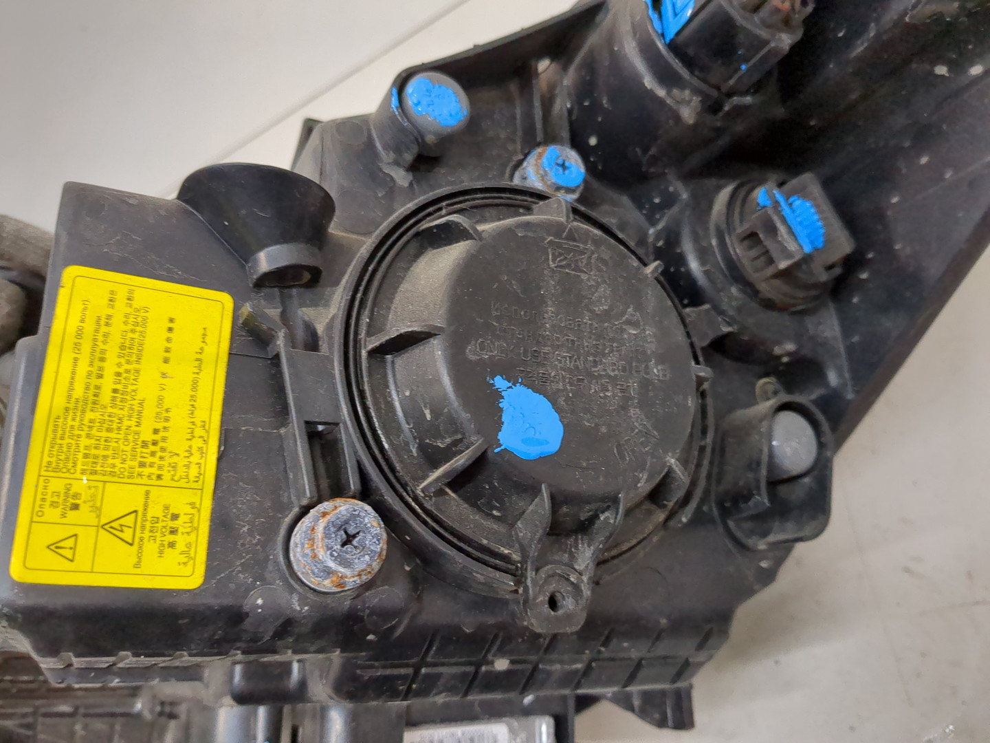 Фара правая