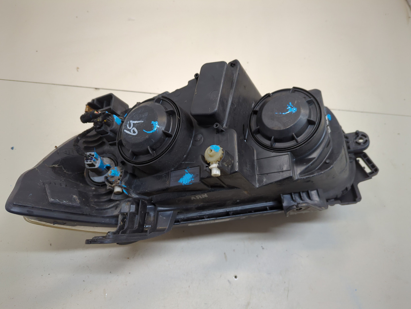 Фара правая