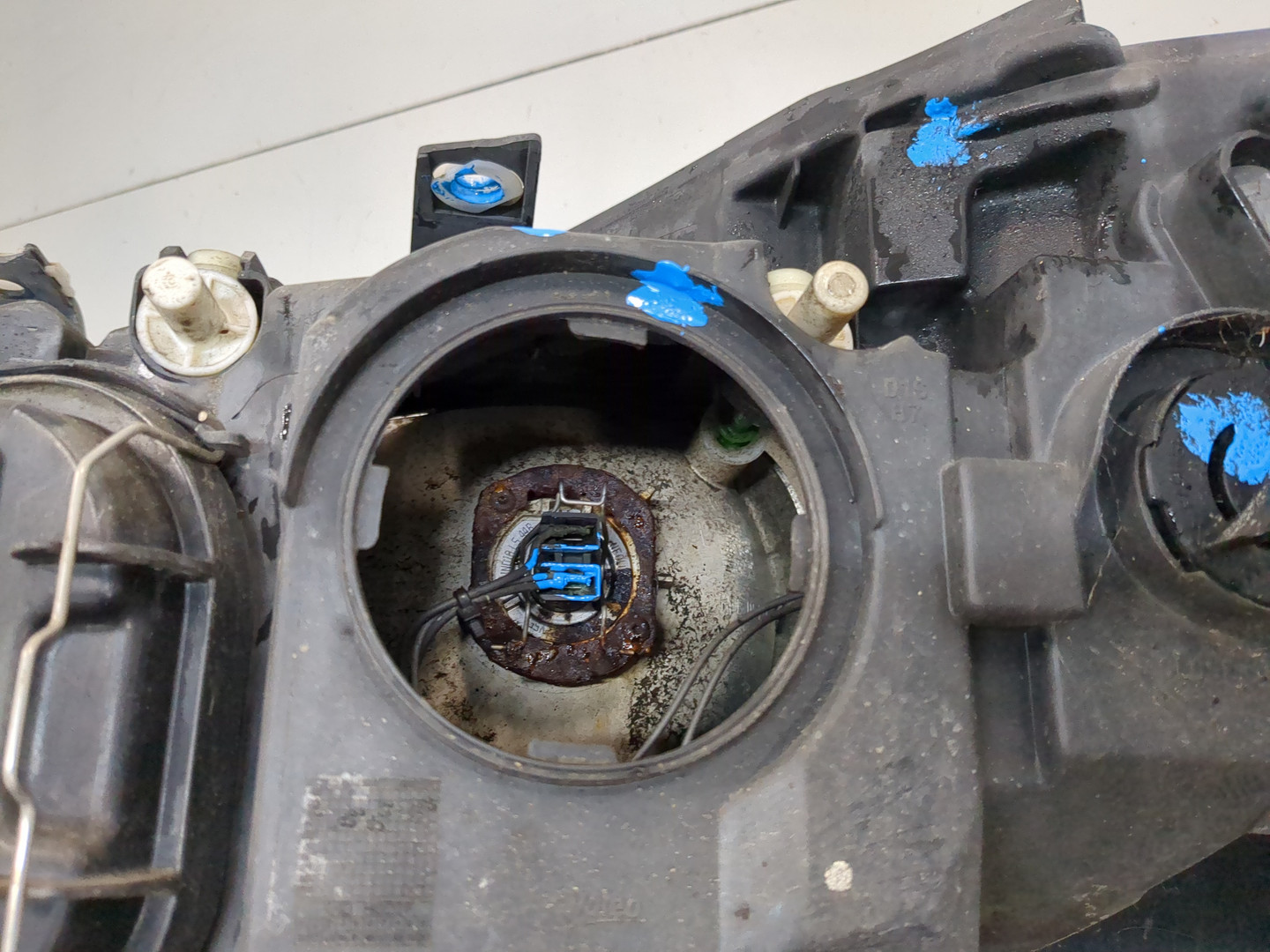 Фара правая