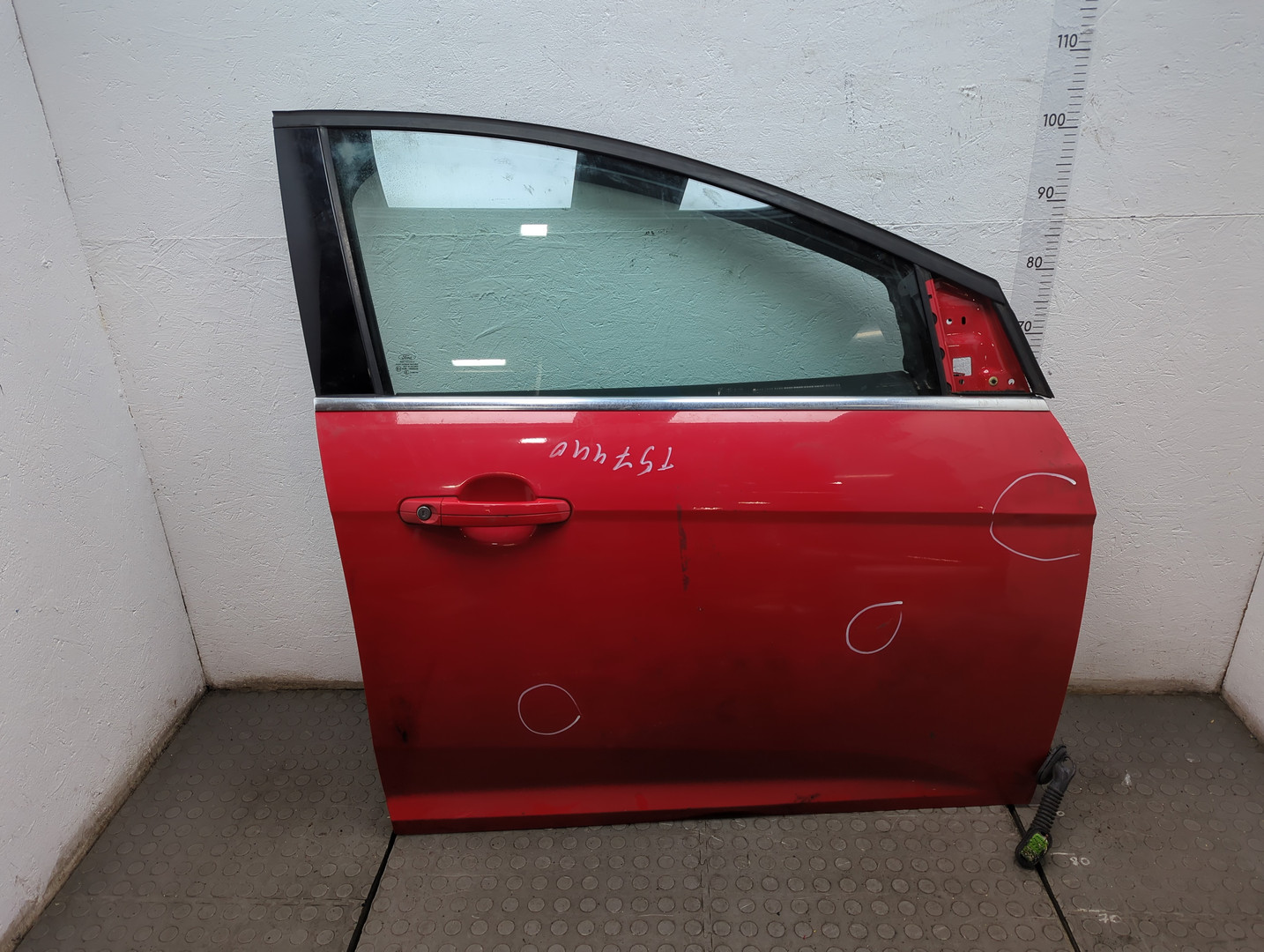 Дверь передняя правая