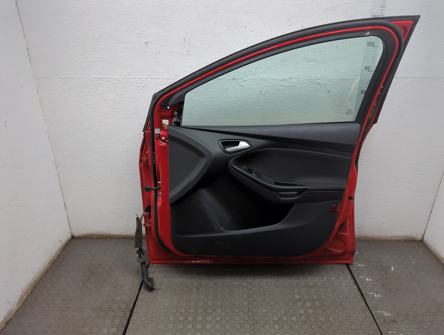 Дверь передняя правая