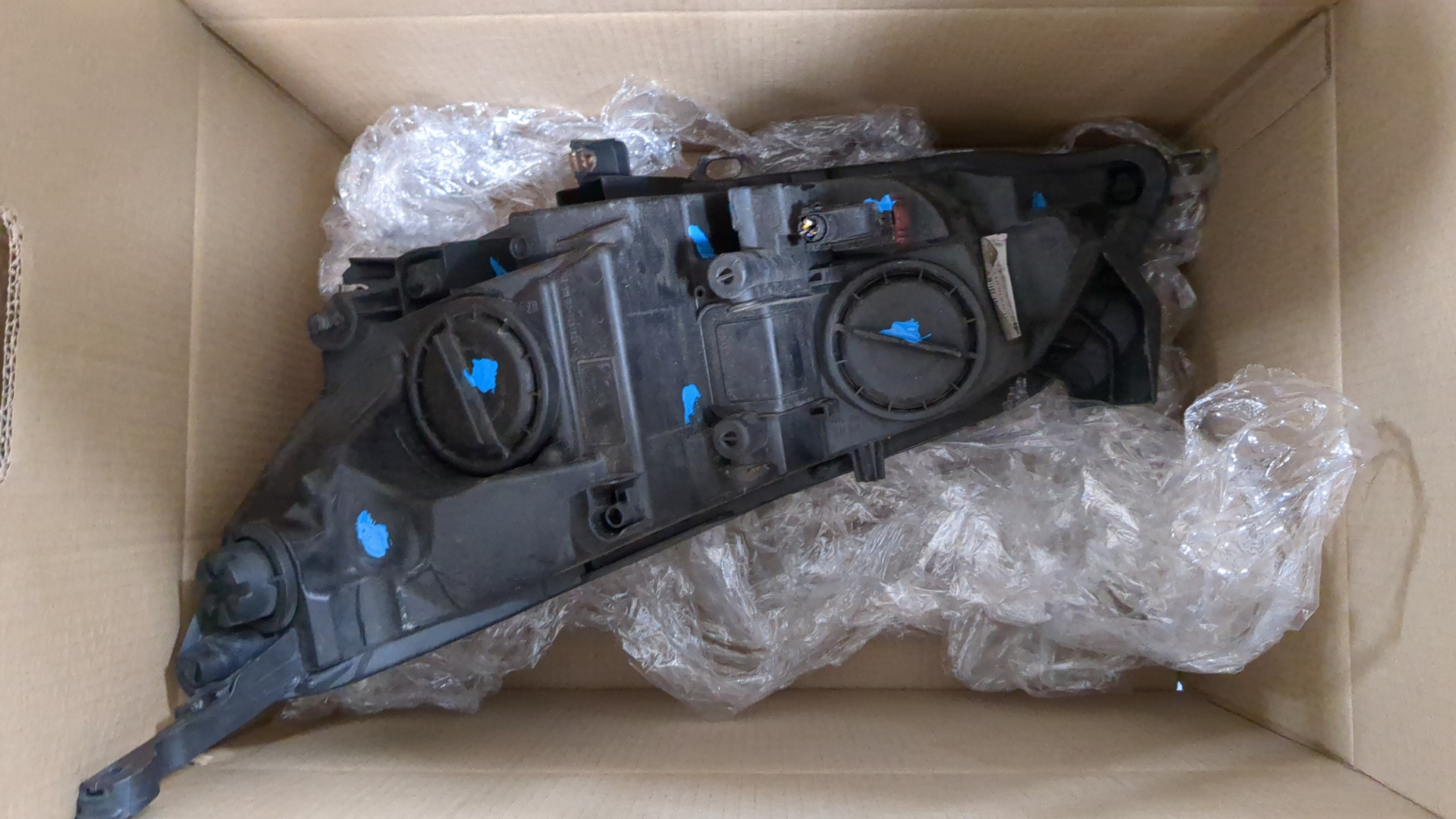 Фара правая